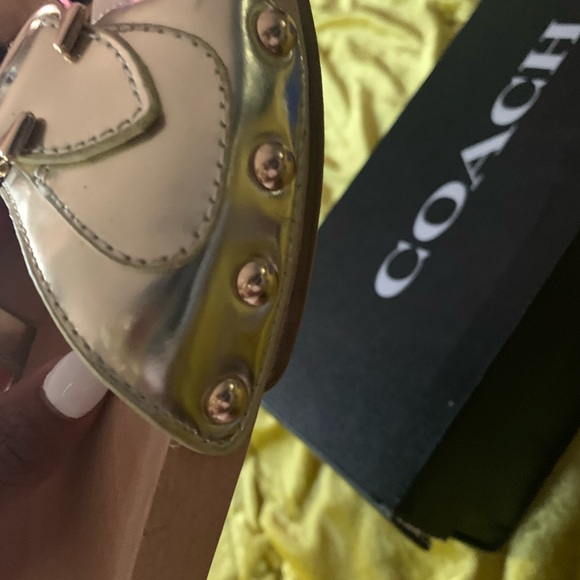 Coach metallic gold sandals - Picture 3 of 8